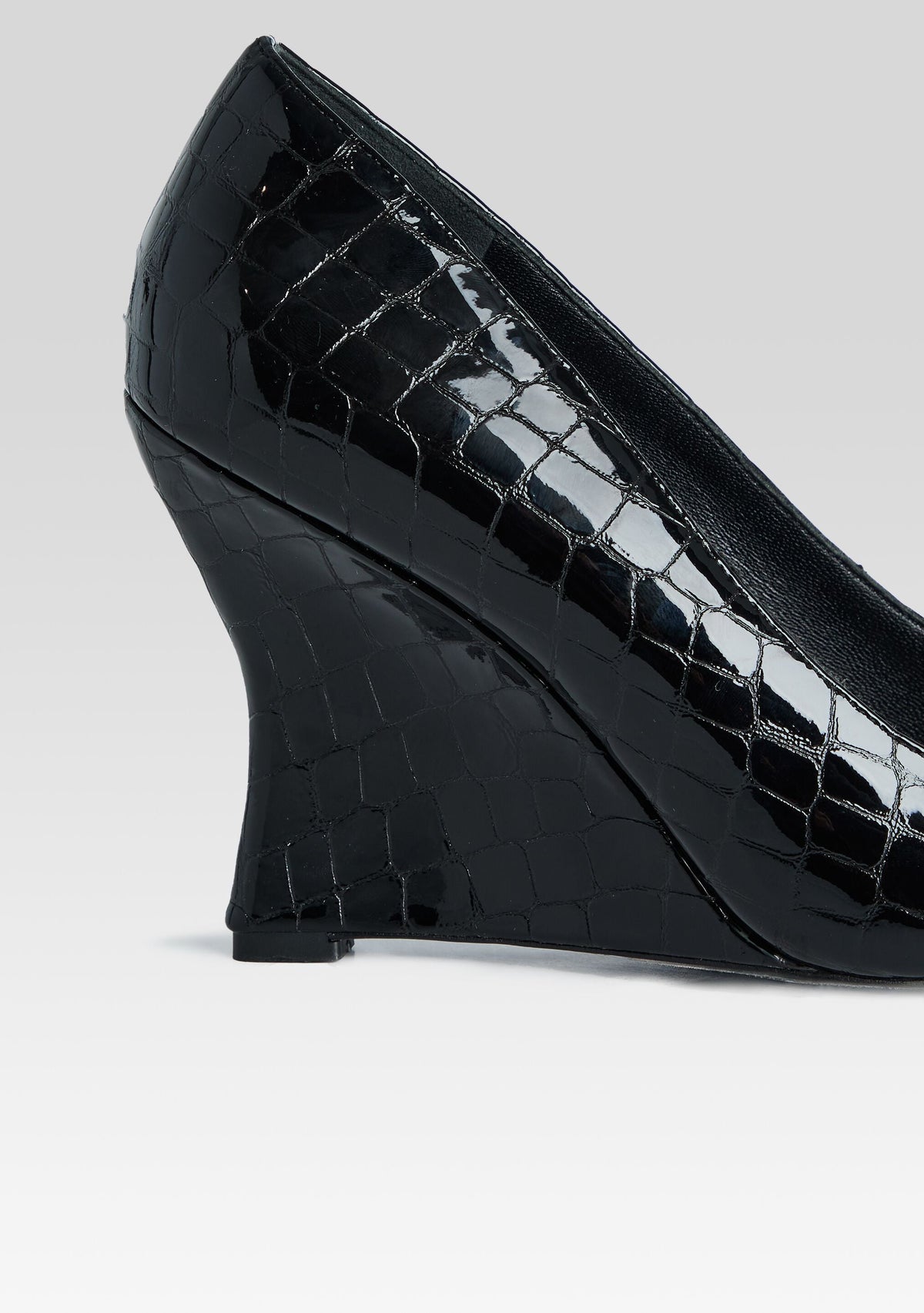 Julianna Leather Pump