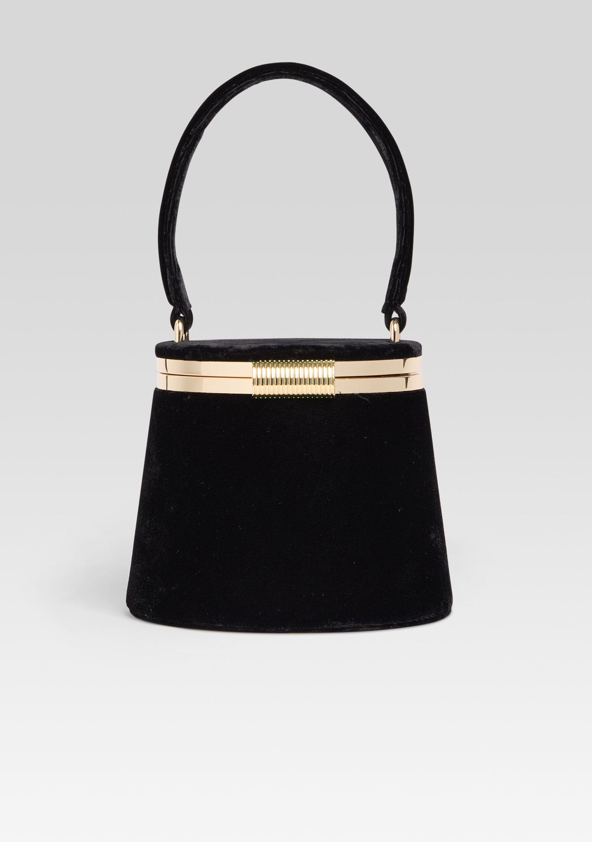 Lesla Velvet Case