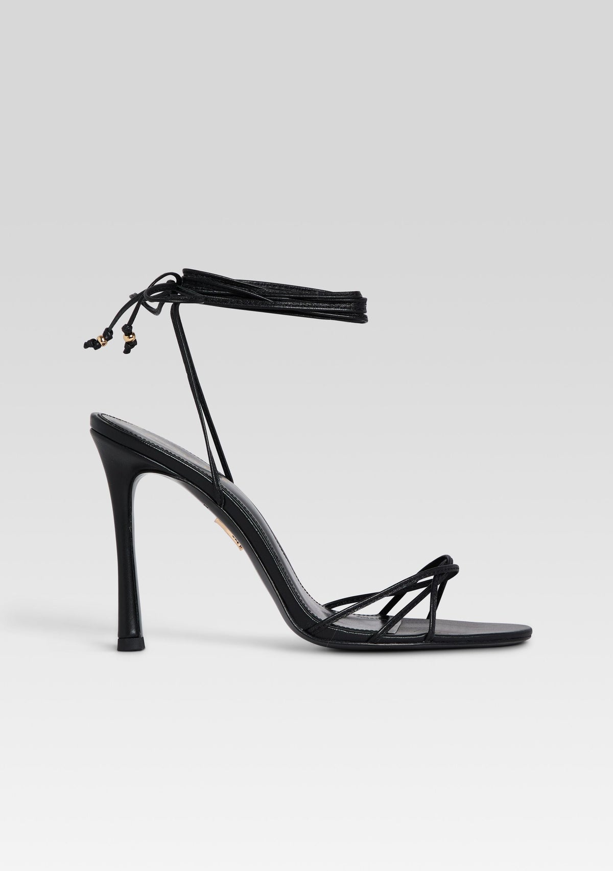 Lucia Sandal