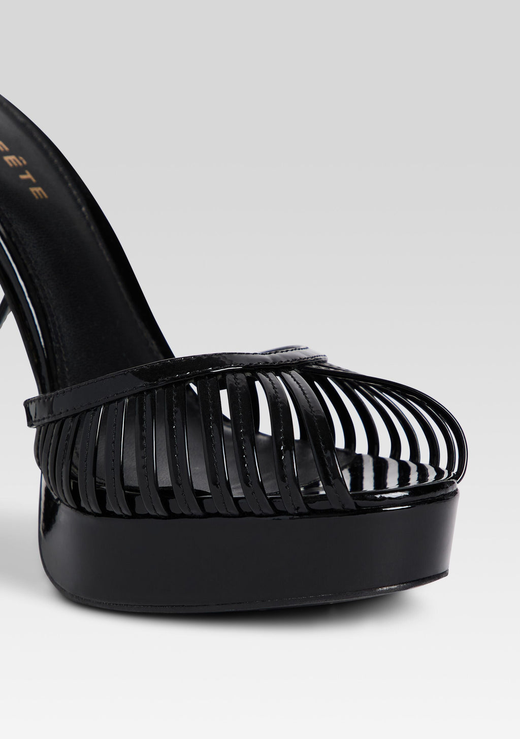 Manolia Platform Sandal
