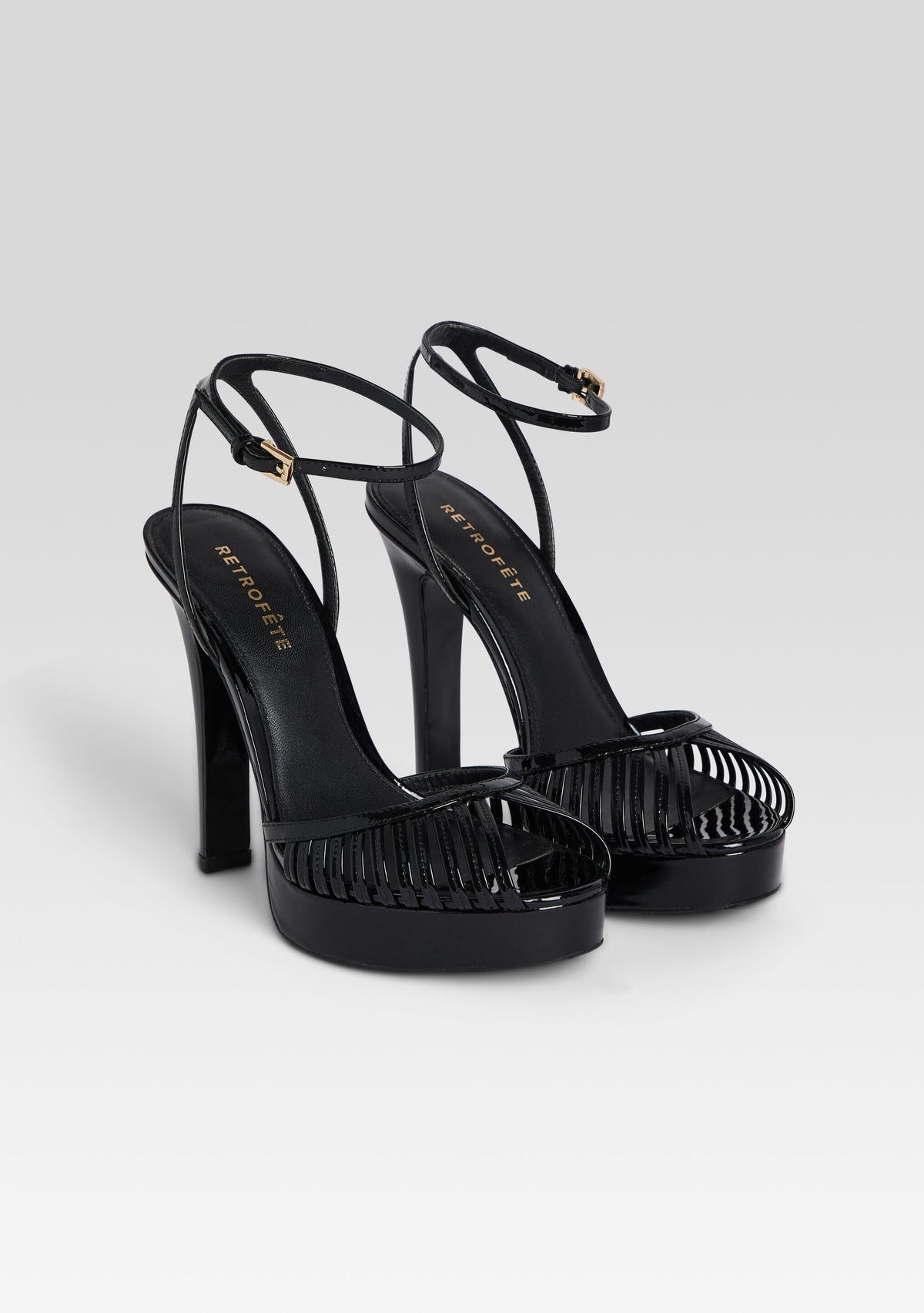 Manolia Platform Sandal