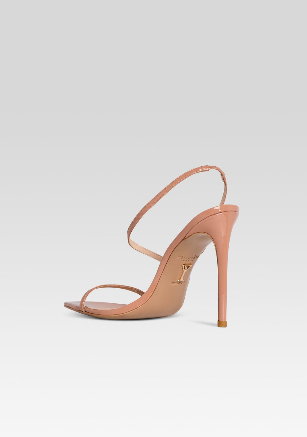 Naomi Sandal