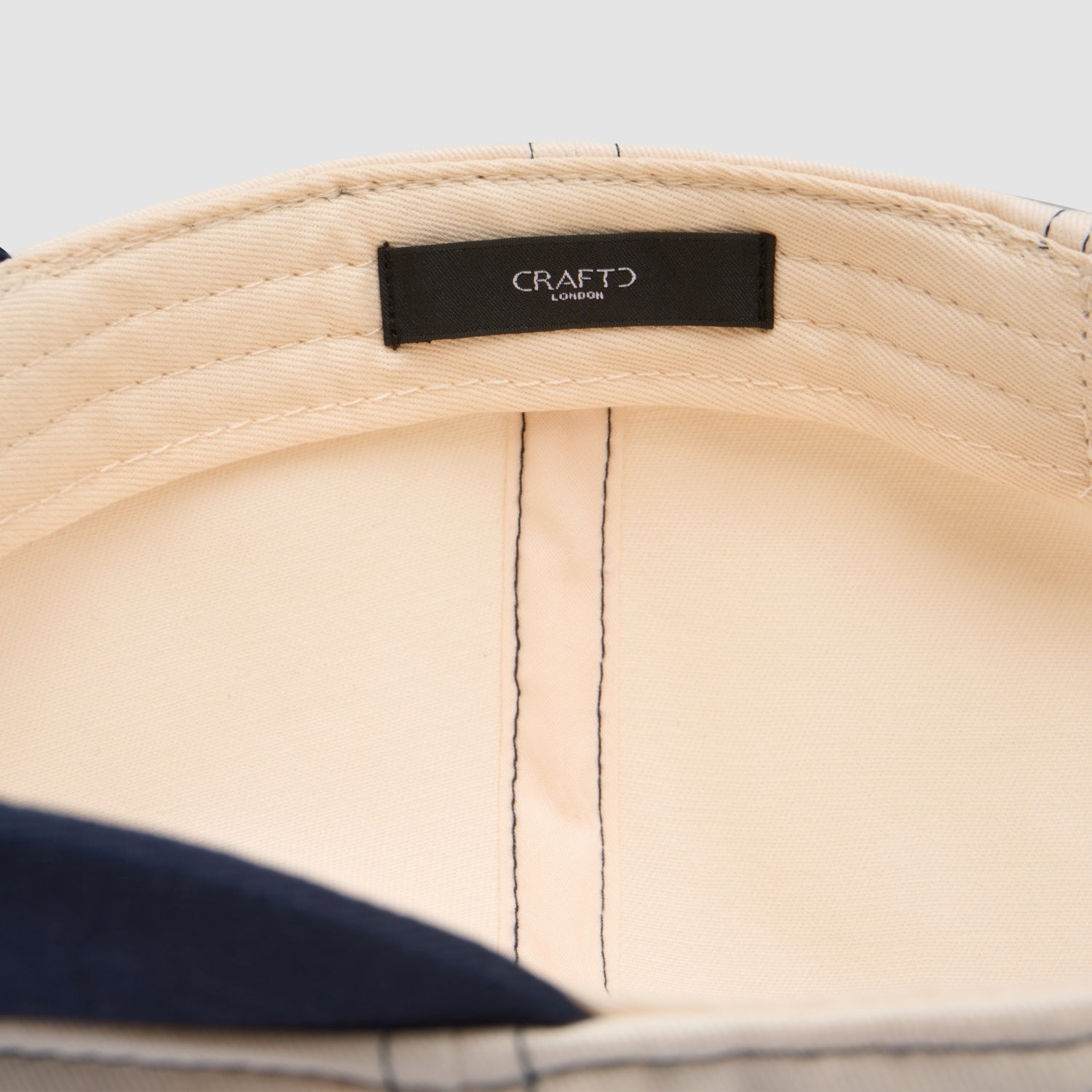 Gentlemens Club Cap (Cream/Navy)